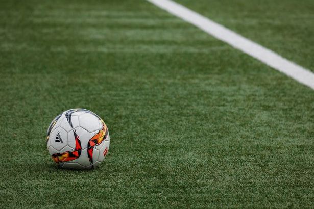 圣徒联合 vs 格林贝料斗FC 赛前分析 · 安巴超