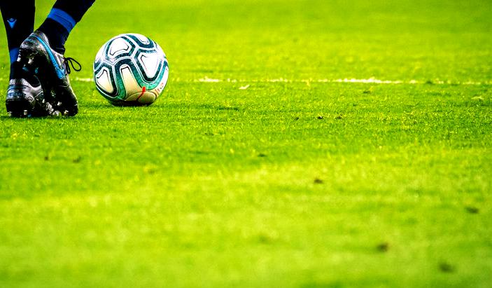 雀巢FC vs 克拉斯特雷茨 赛前分析 · 捷戊