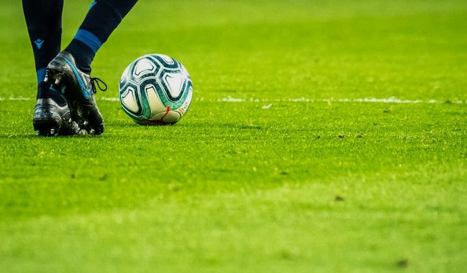 AEK雅典 vs 潘塞莱科斯 赛前分析 · 希腊杯