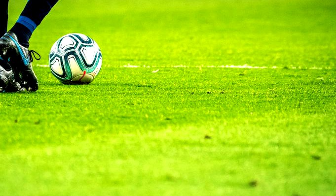 石油独立 vs 皇家托马亚波 赛前分析 · 玻利杯