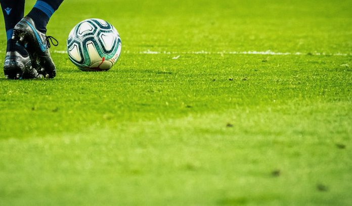 【足球】鲁席塔尼亚FC vs 波尔图B队 赛前推荐：平局·小2.25