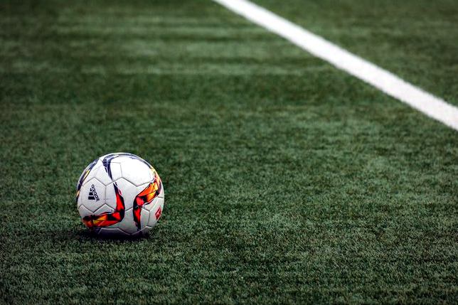 布拉格斯拉维亚U19 vs 欧登塞U19 赛前分析 · 中东欧杯