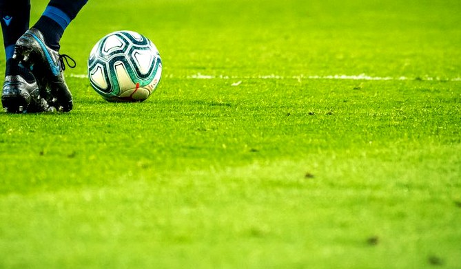 列什蒂竞技 vs FC贝卡 赛前分析 · 罗杯