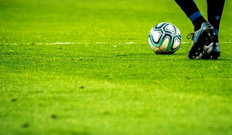 戈尔拉赫夫 vs 塔特拉 赛前分析 · 斯伐杯