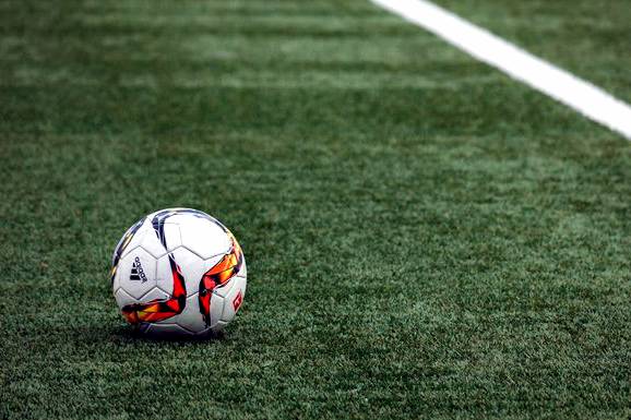 夏普尔霍德 vs 贝塔尔佩塔提克瓦 赛前分析 · 以杯