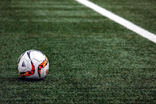 学术DB vs 欧若拉 赛前分析 · 玻利杯