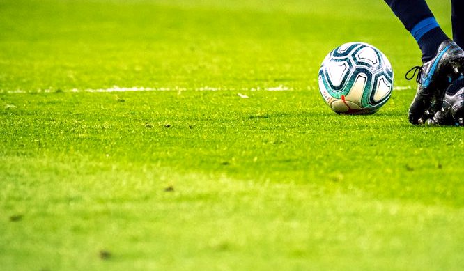 FC爱媛 vs 鸟取飞翔 赛前分析 · 日职丙