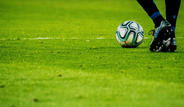 艾洛亚 vs 喜百年U21 赛前分析 · 苏挑杯