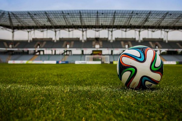 多元化 vs 红岩村一队 赛前分析 · 贵州五峰杯