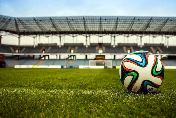 科隆FC后备队 vs 西班牙中心后备队 赛前分析 · 乌拉后备