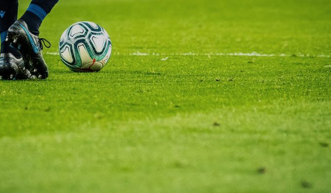 里昂 vs 布拉格斯巴达 赛前分析 · 欧冠杯