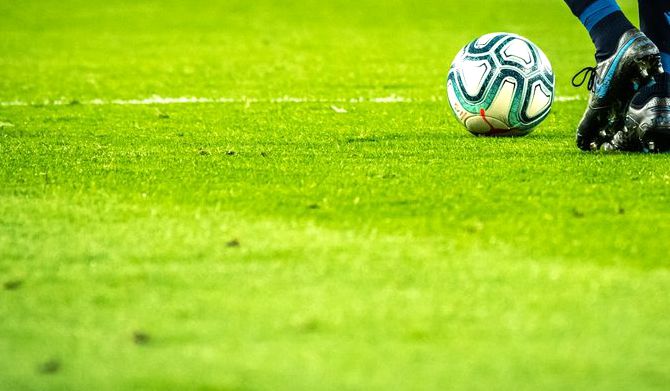 【足球】福伦丹U21 vs 多德勒支U21 赛前推荐：平局·小2.5