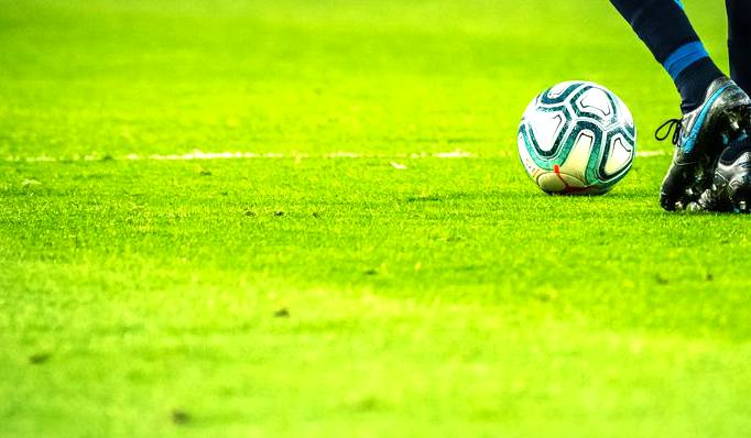 FC东京 vs 京都不死鸟 赛前分析 · 日职联