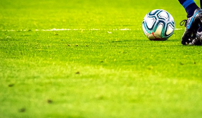 中国澳门U23 vs 赣州红星 赛前分析 · 中冠
