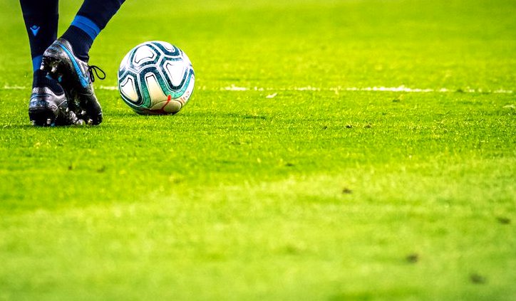 阿斯顿维拉U19 vs 费内巴切U19 赛前分析 · 欧联U19