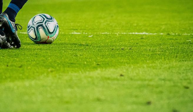 卢顿U21 vs 彼得堡联U21 赛前分析 · 英U21杯
