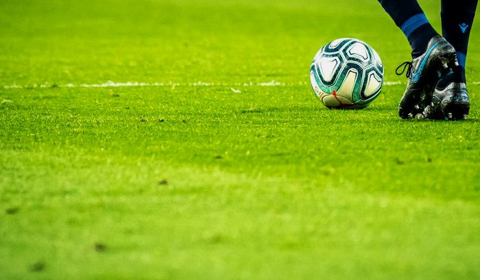 FC岐阜 vs 横滨FC 赛前分析 · 日联杯