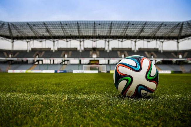 马林FC女足 vs 普莱森顿暴走女足 赛前分析 · 美女业余