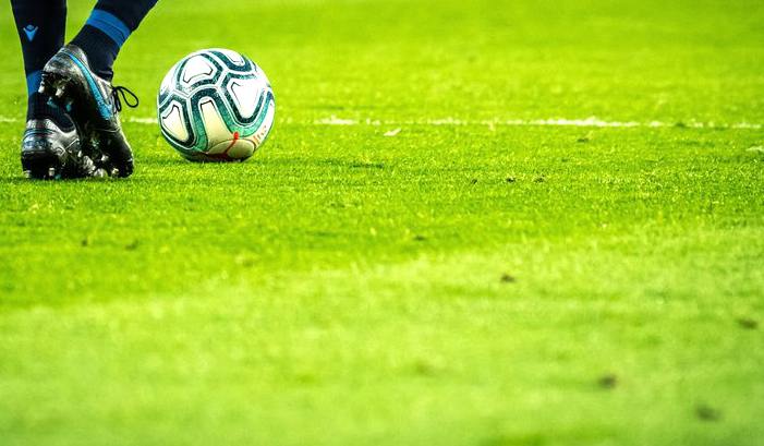 精确FC vs 阿拉伯猎鹰FC 赛前分析 · 阿联酋乙