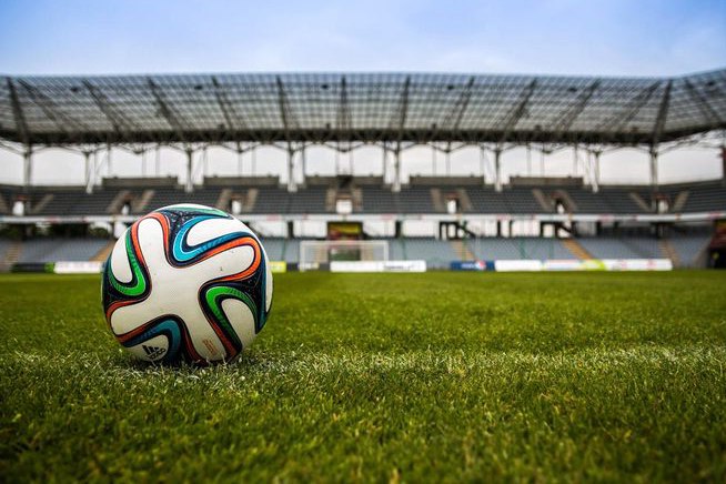 【足球】上海U17 vs 河床U17 赛前推荐：平局·小2.5