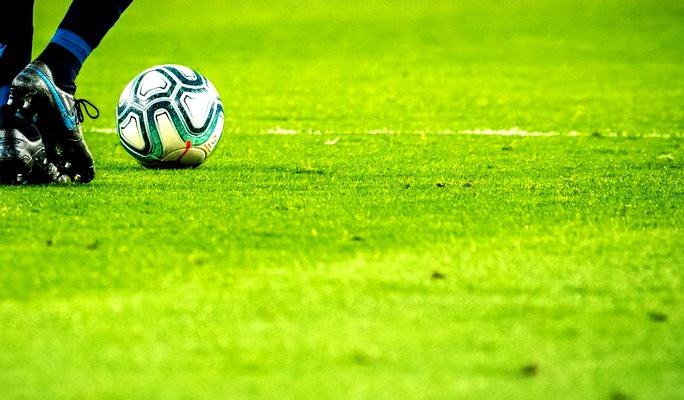 【足球】克里比大西洋FC 2-1 杜阿拉之星 赛后复盘：技术统计与数据解读
