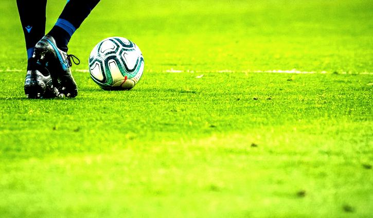 【足球】喀麦隆 3-1 科摩罗 赛后复盘：技术统计与数据解读