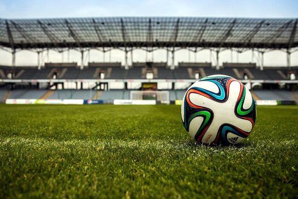 新曼斯特 vs FC基尔 赛后战报 · 德戊