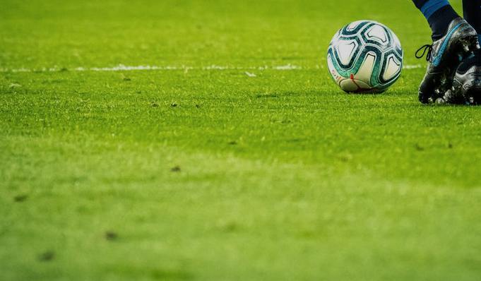 基尔高士丁U19 vs 汉堡U19 赛后战报 · 德青联