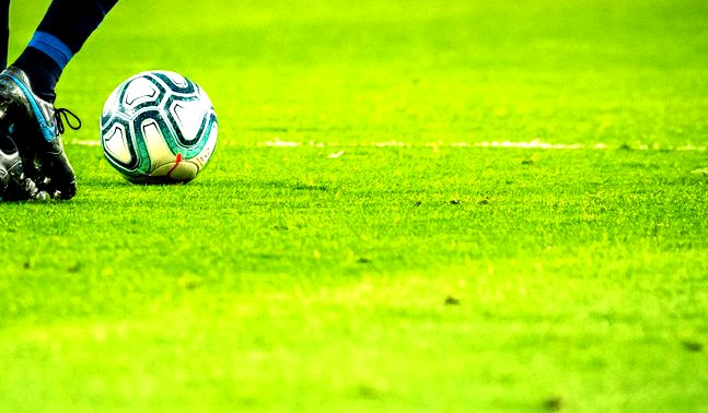 甘索任 vs 欧本U21 赛后战报 · 比地区