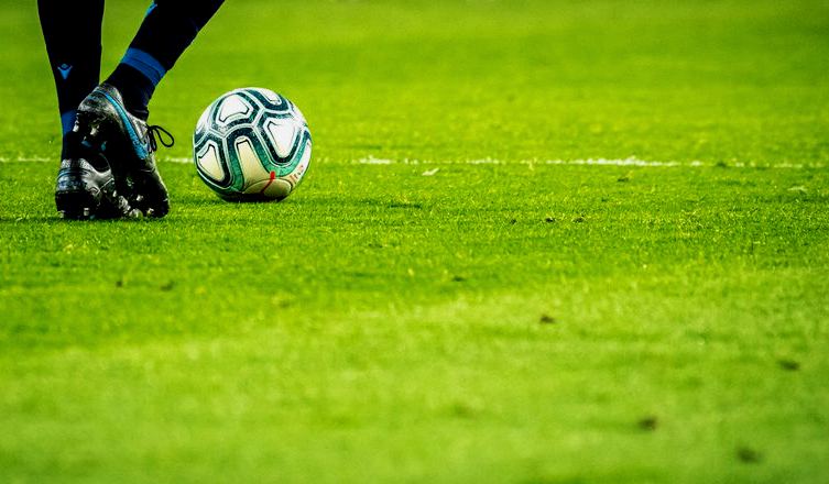 【足球】埃格尔 2-1 迪欧斯捷尔二队 赛后复盘：技术统计与数据解读