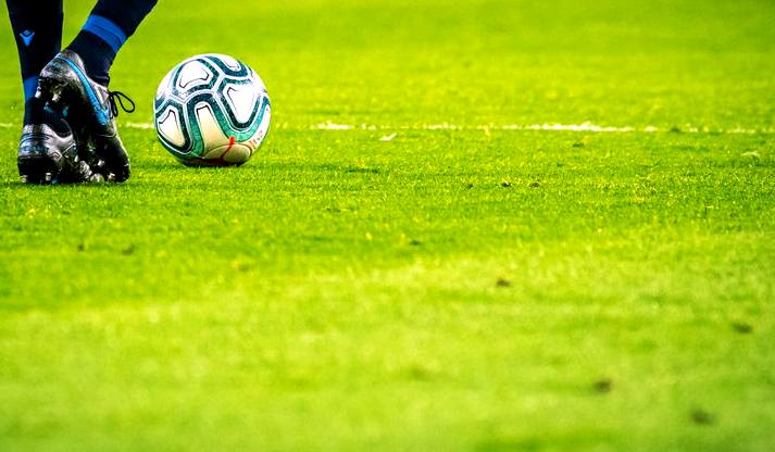 【足球】英海军 2-1 豪拉联盟 赛后复盘：技术统计与数据解读
