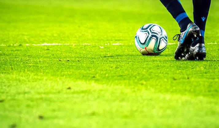 【足球】阿萨纳 3-0 禾特 赛后复盘：技术统计与数据解读