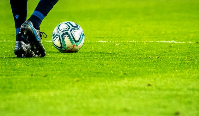 亚波罗迈尼斯 vs 勃德费蒂克 赛后战报 · 希丙