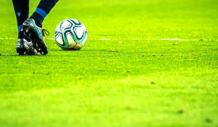 胡拉肯FC(中) vs 芬斯 赛后战报 · 乌拉乙