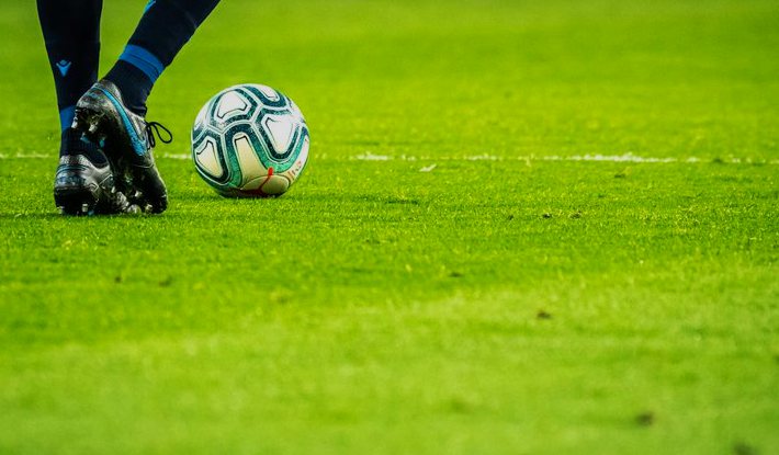 比尔舒华夏普尔U19 vs 彼达提克瓦纳汉史曼U19 赛后战报 · 以U19