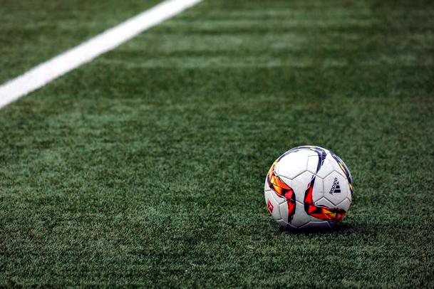 路易斯维尔FC vs 匹兹堡猎犬河队 赛后战报 · 美冠联