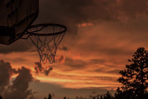 【篮球】芝加哥天空 vs 明尼苏达山猫 复盘：芝加哥天空 58-79 明尼苏达山猫，客队在赛果客胜