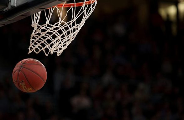 【篮球】圣安东尼奥马刺 vs 纽约尼克斯 复盘：圣安东尼奥马刺 72-76 纽约尼克斯，客队在赛果客