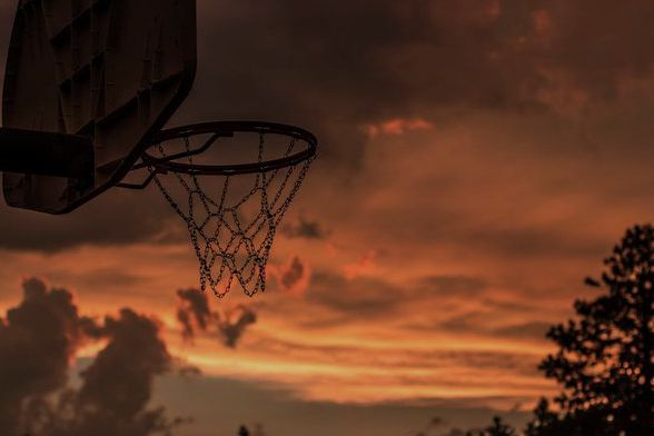 俄克拉荷马城雷霆 vs 密尔沃基雄鹿 赛后战报 · NBA